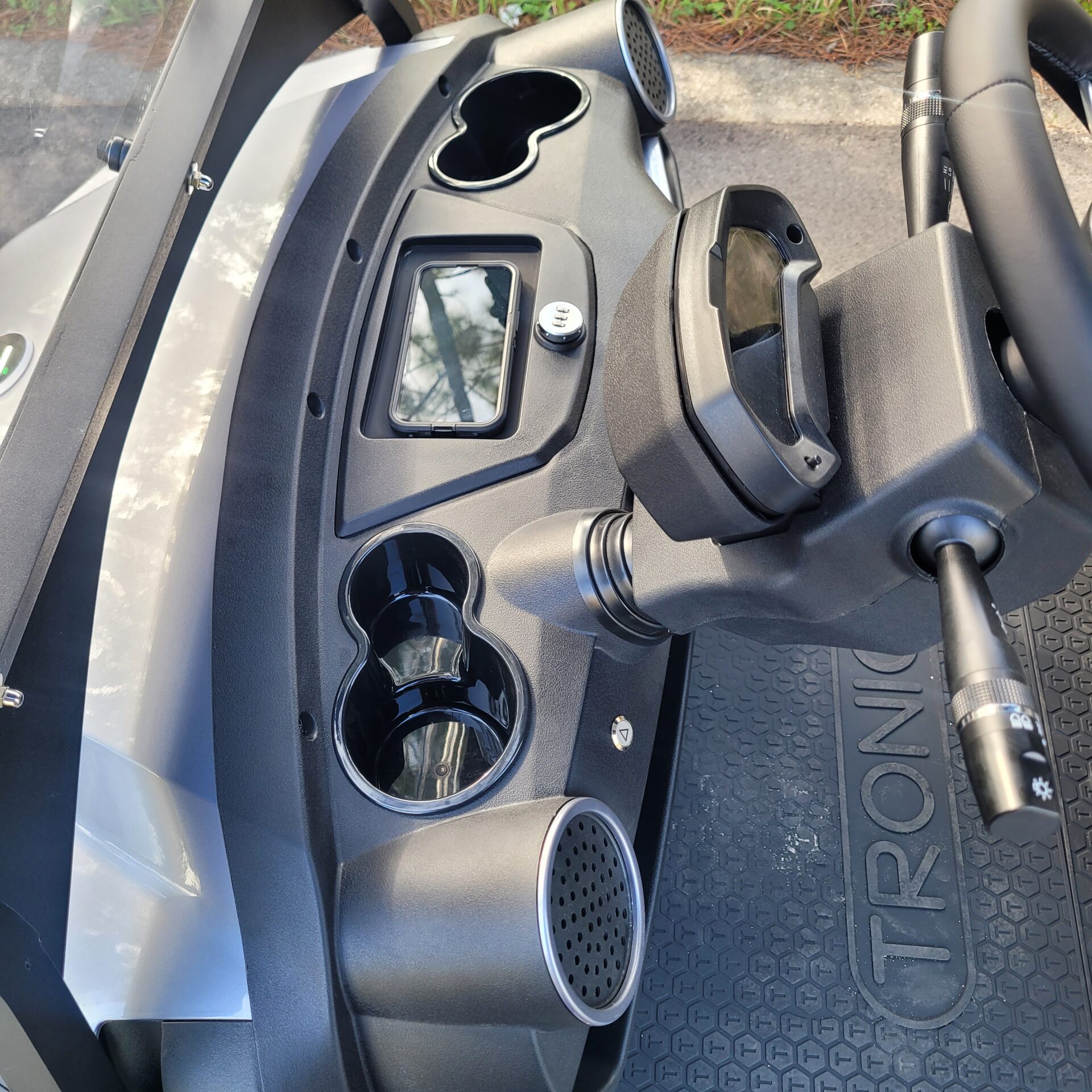 2026 Tronic EV 6P - Image 11